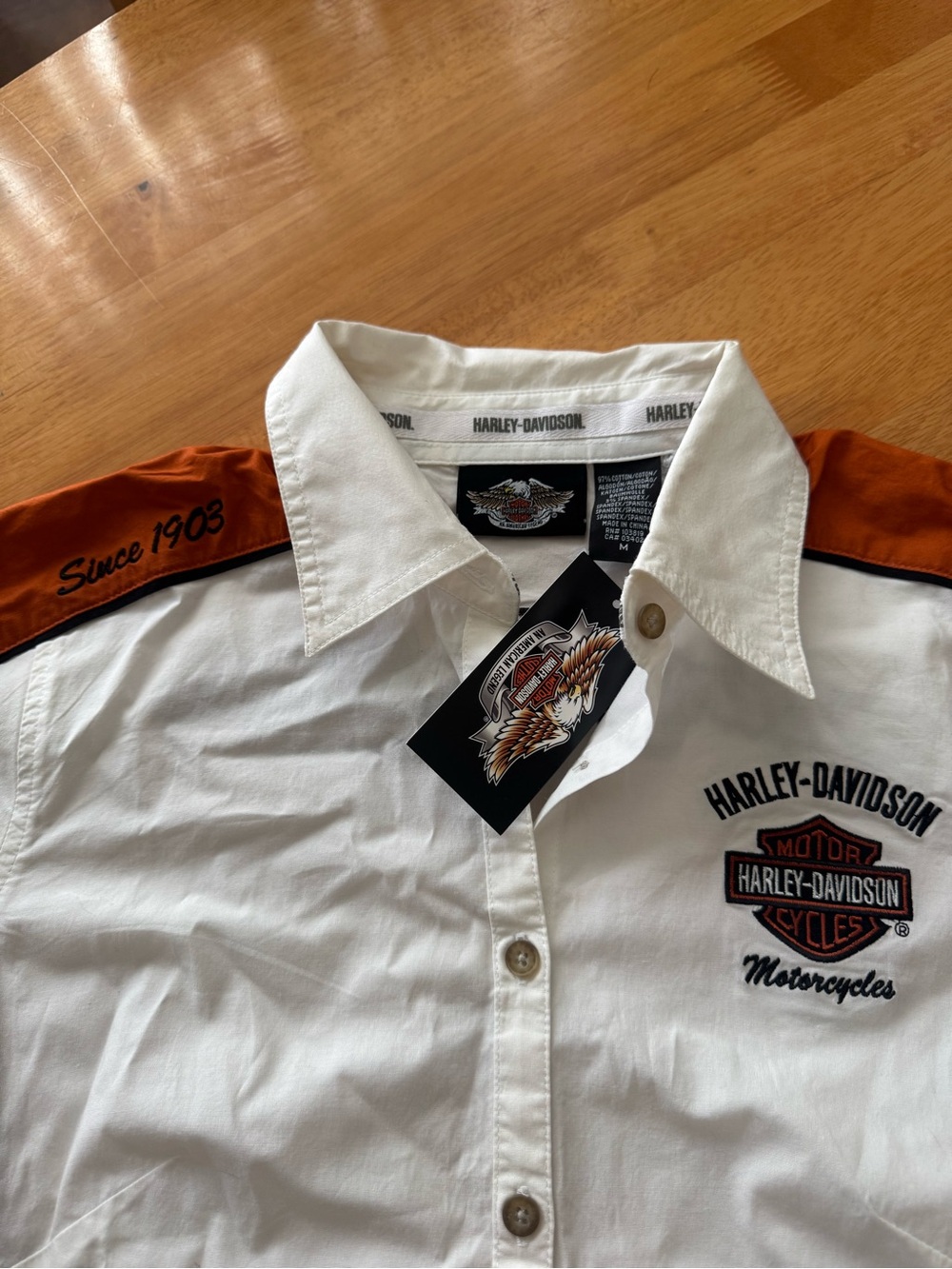 Harley-Davidson White and Orange Short Sleeve Button-Down Shirt - Picture 3 of 4